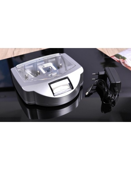 Genius Ideas Chargeur de batterie Universel LCD